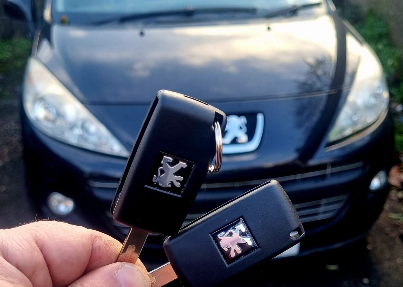 Lost Car keys replacement Car keys replacement